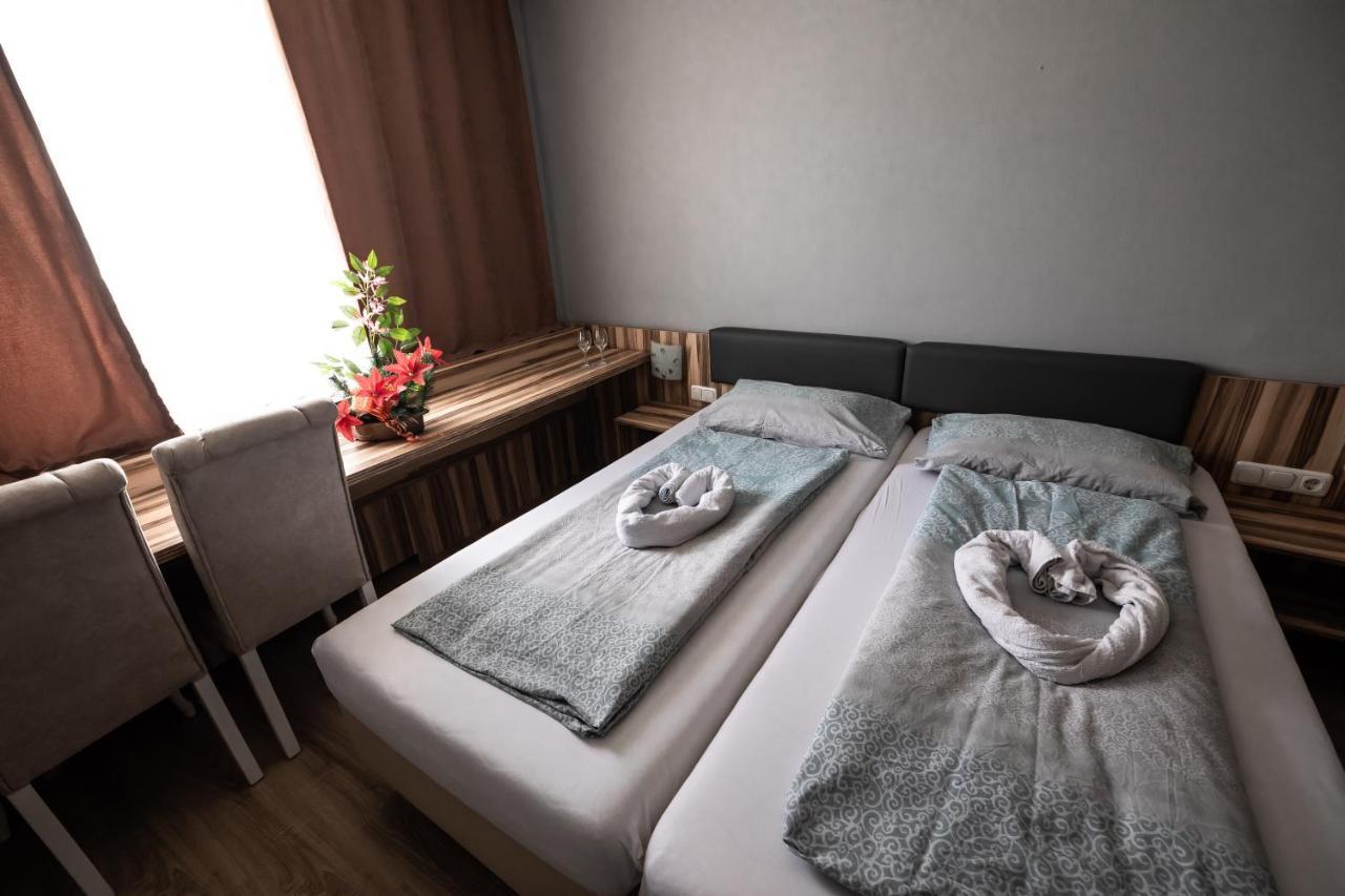 אנס Hotel Am Limes מראה חיצוני תמונה